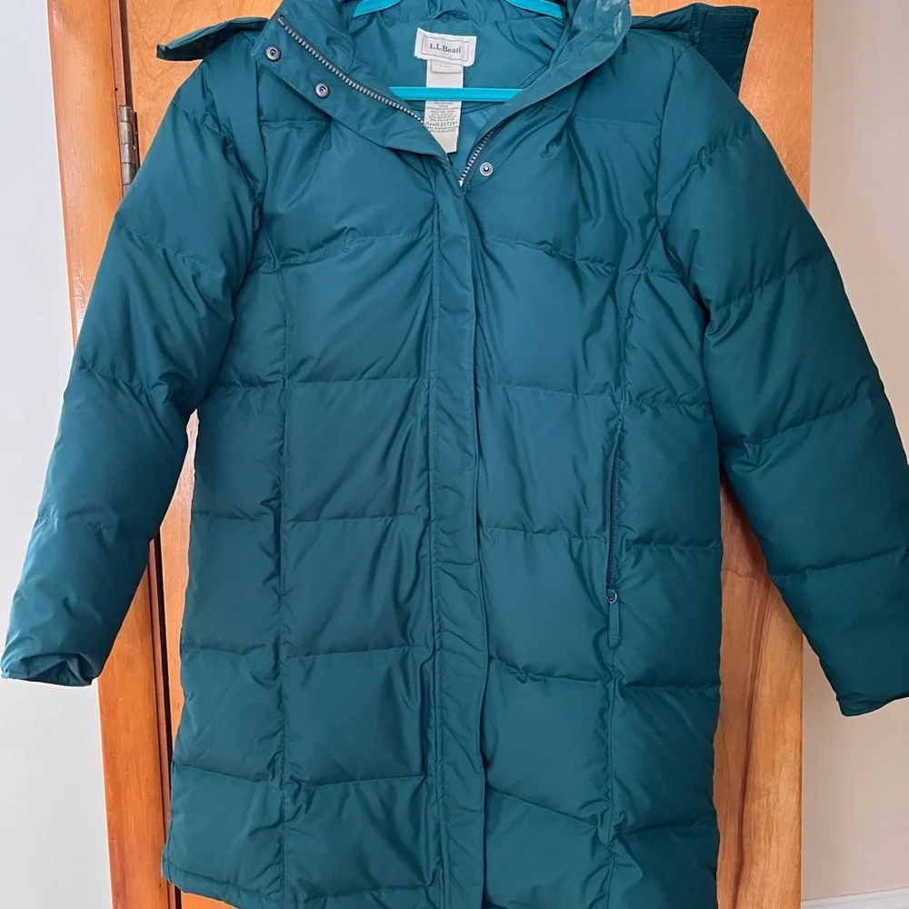 L.L. Bean Ultrawarm Coat 3/4 Length - Picture 2 of 16